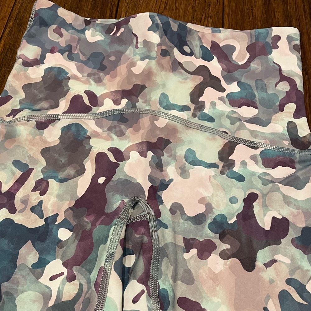 Spanx Booty Boost Active 7/8 Leggings - Picture 5 of 9